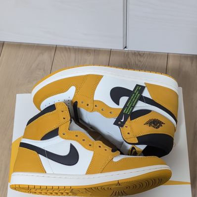 Nike Air Jordan 1 Retro High OG "Yellow Ochre"