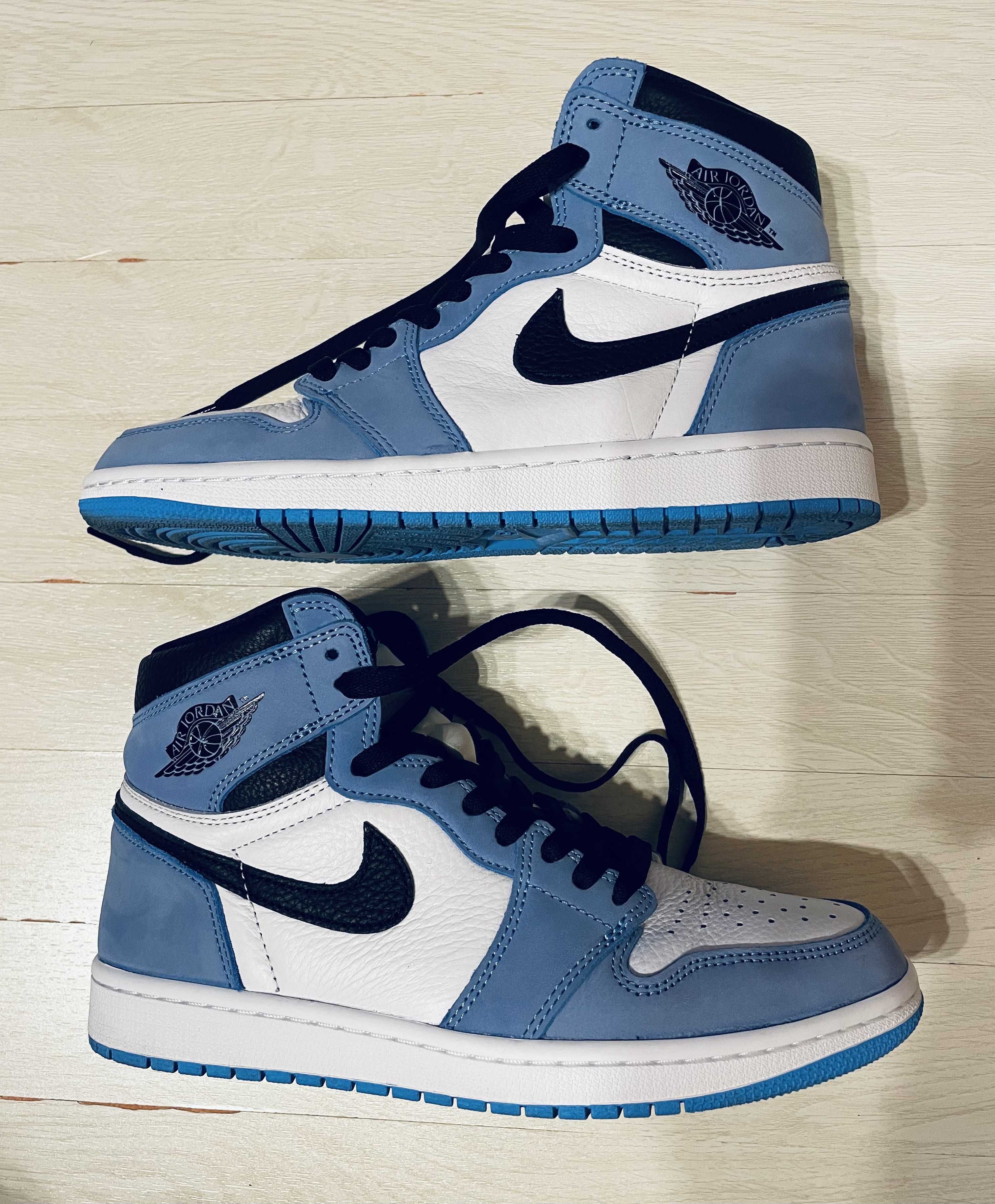 Nike Air Jordan 1 High OG "University Blue"