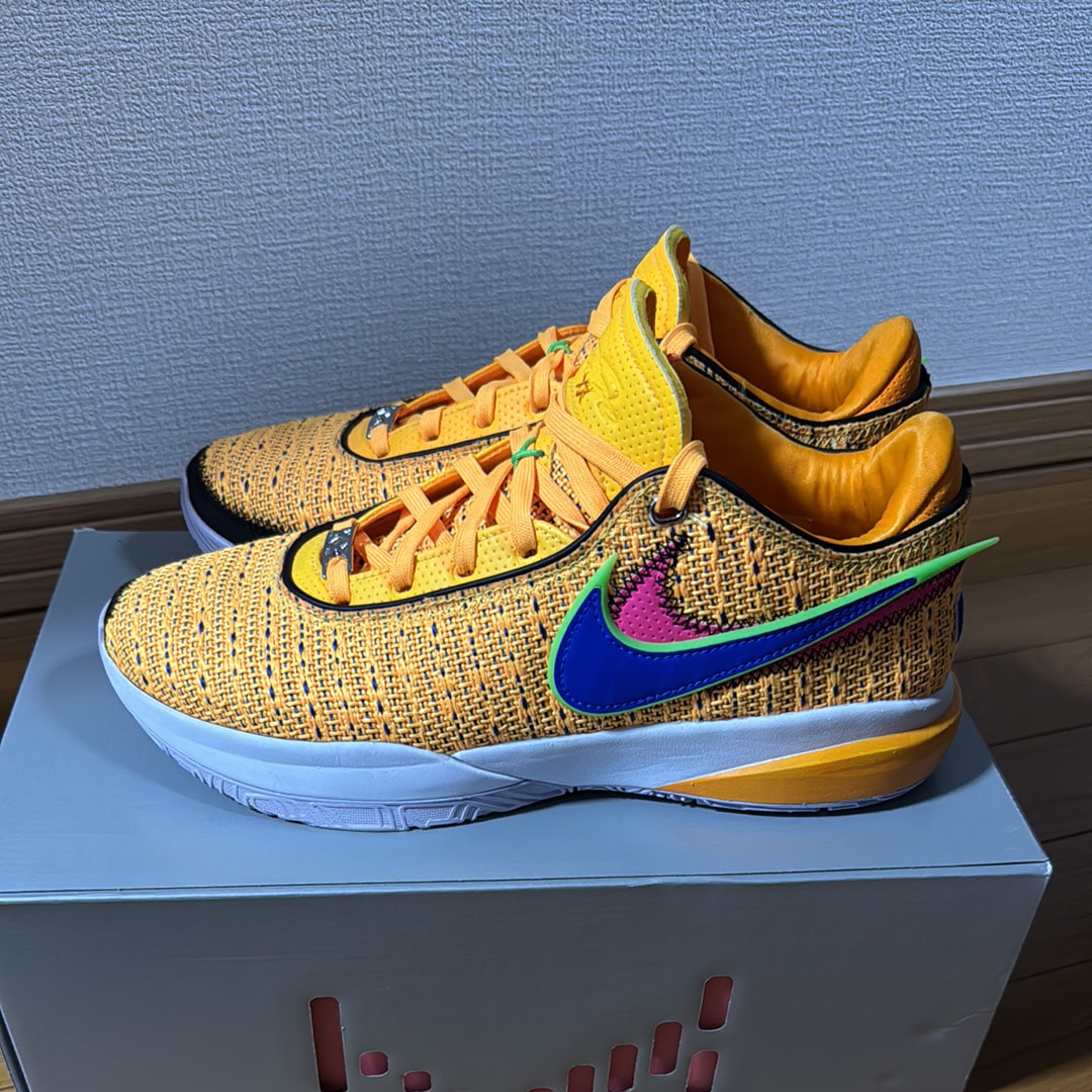 Nike LeBron 20 "Laser Orange/Hyper Pink/White/Racer Blue"