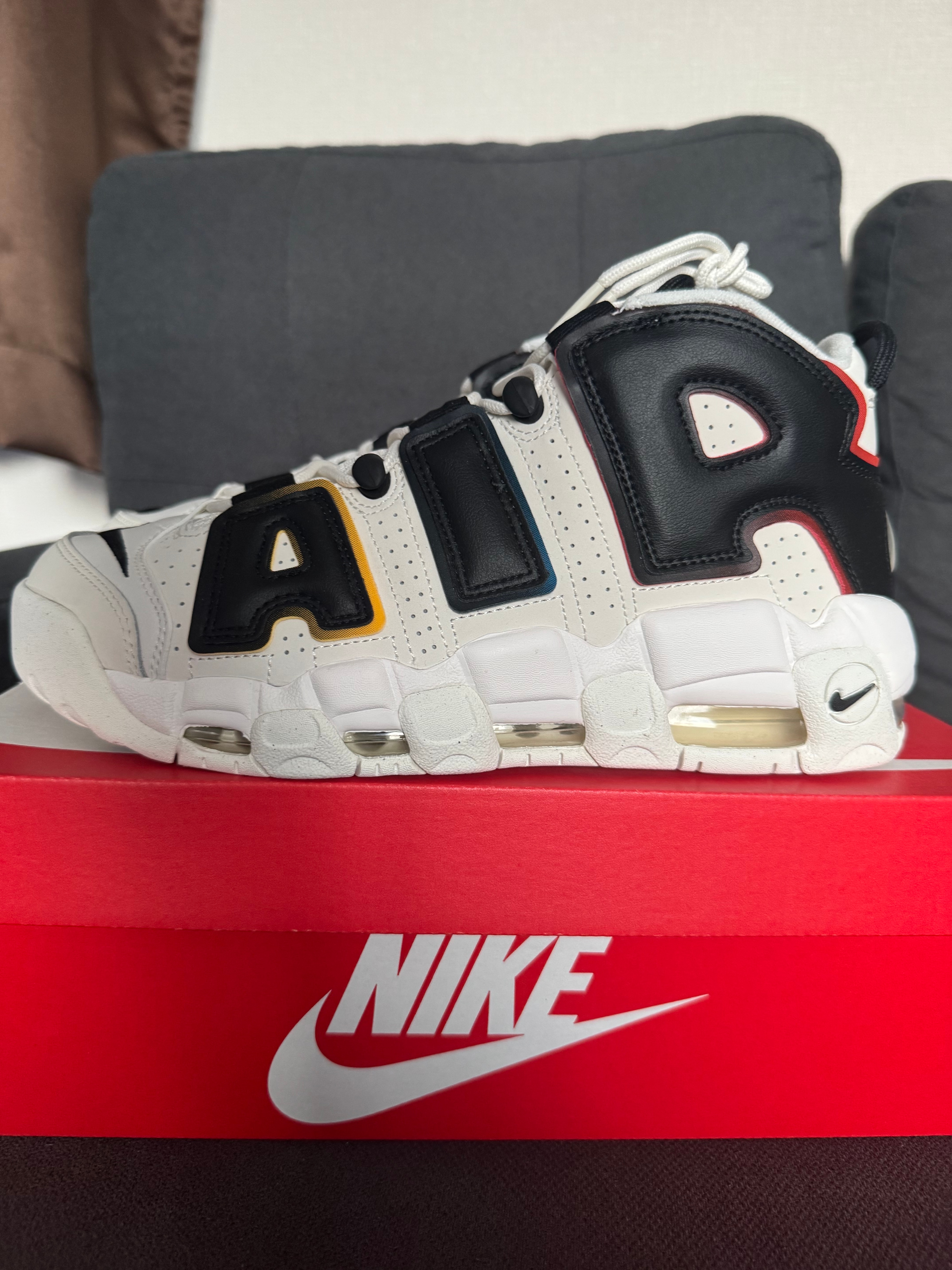 Nike Air More Uptempo'96 "Trading Cards"