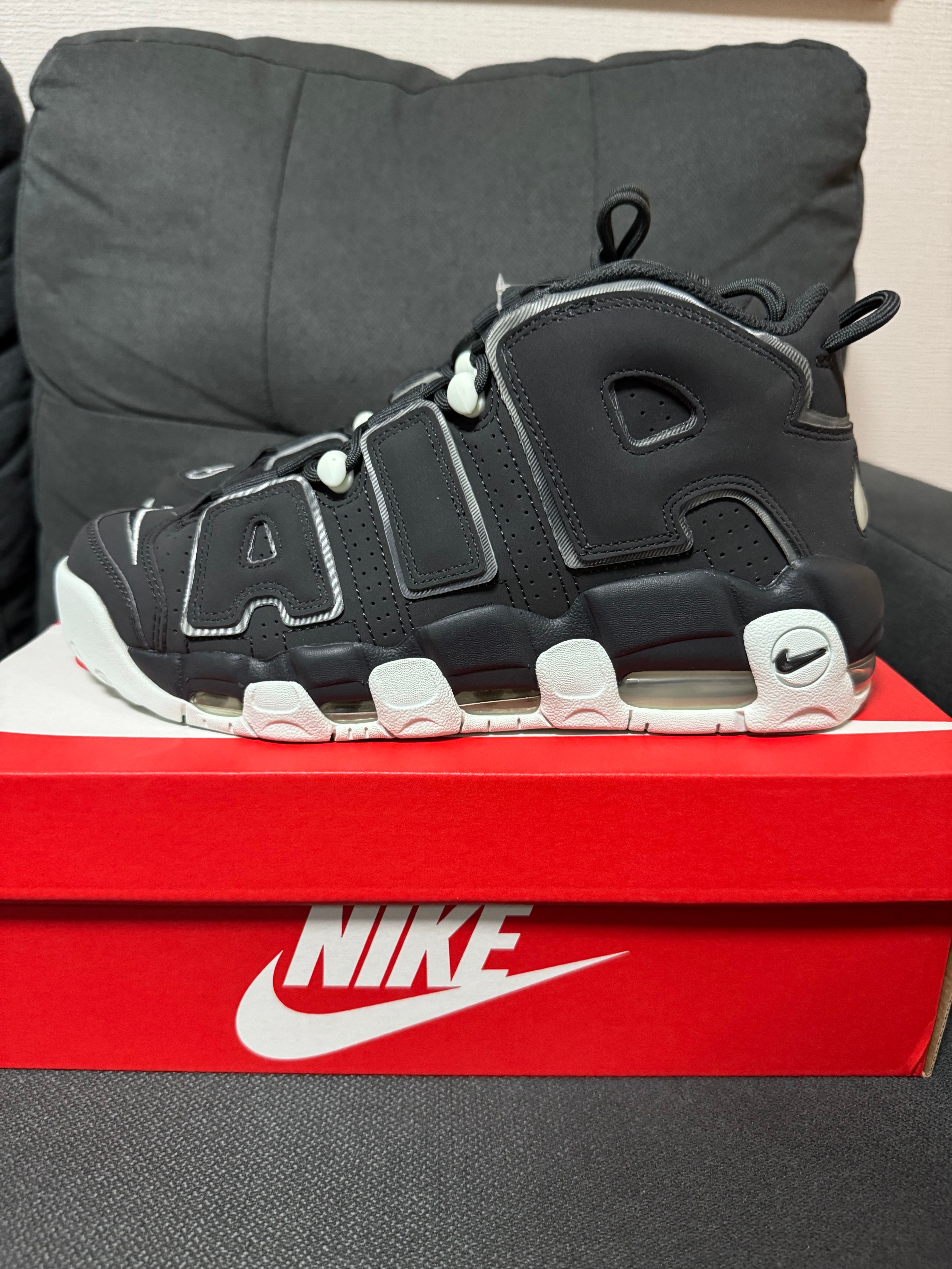 ナイキ エアモアアップテンポ・モアテン (NIKE Air More Uptempo) の