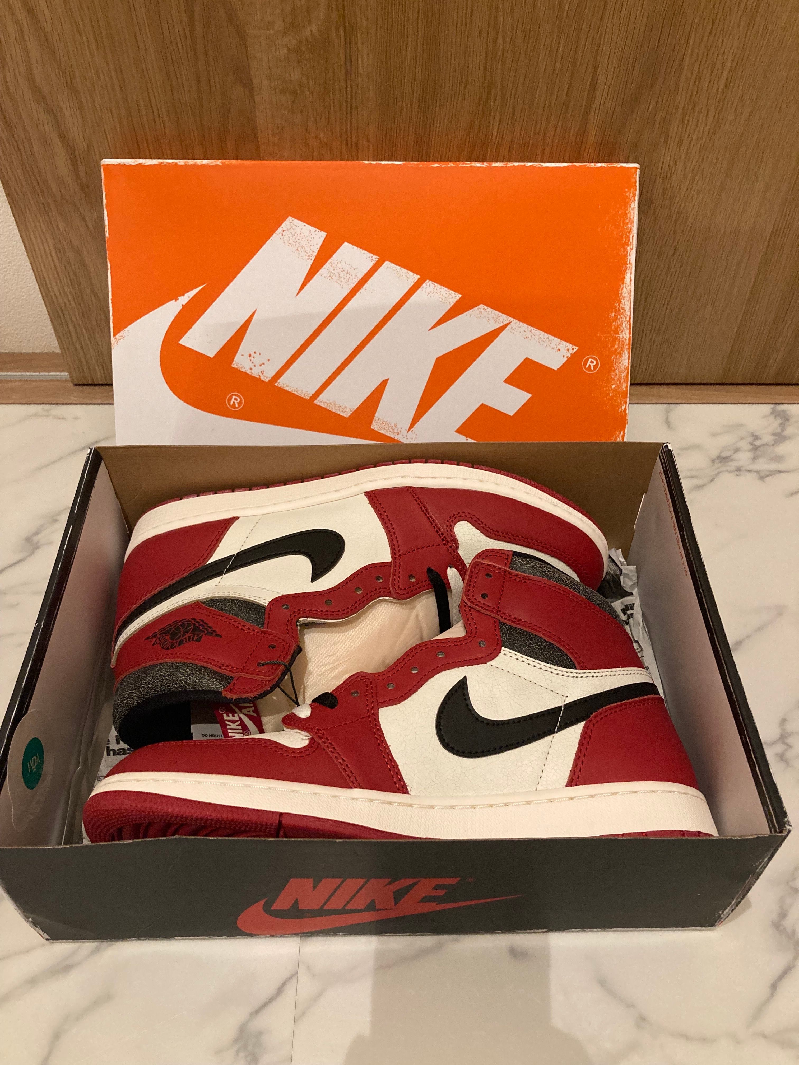 Nike Air Jordan 1 High OG "Lost & Found/Chicago"