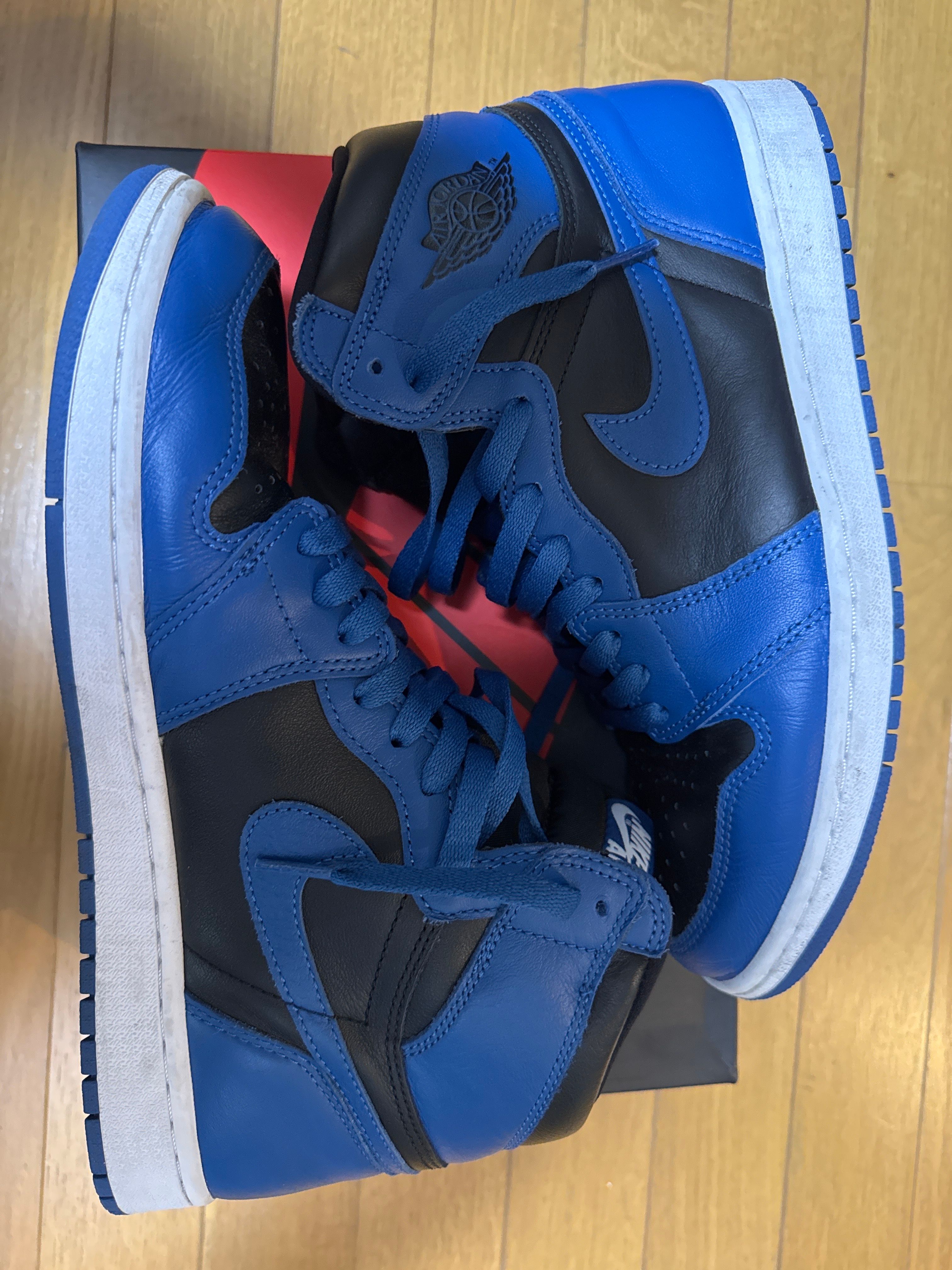 Nike Air Jordan 1 Retro High OG "Dark Marina Blue"