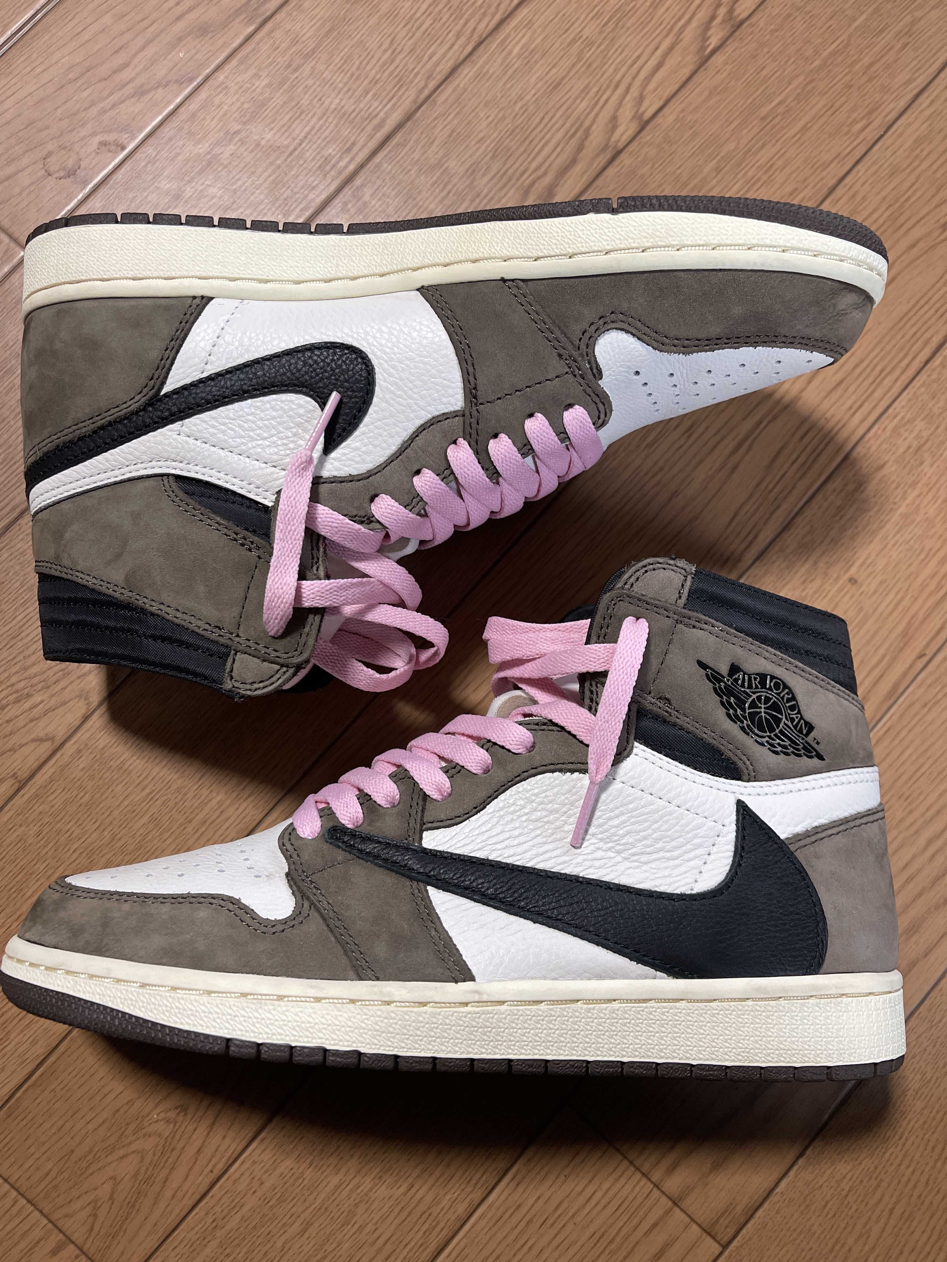 Travis Scott × Nike Air Jordan 1 Retro High OG TS SP "Sail/Dark Mocha"
