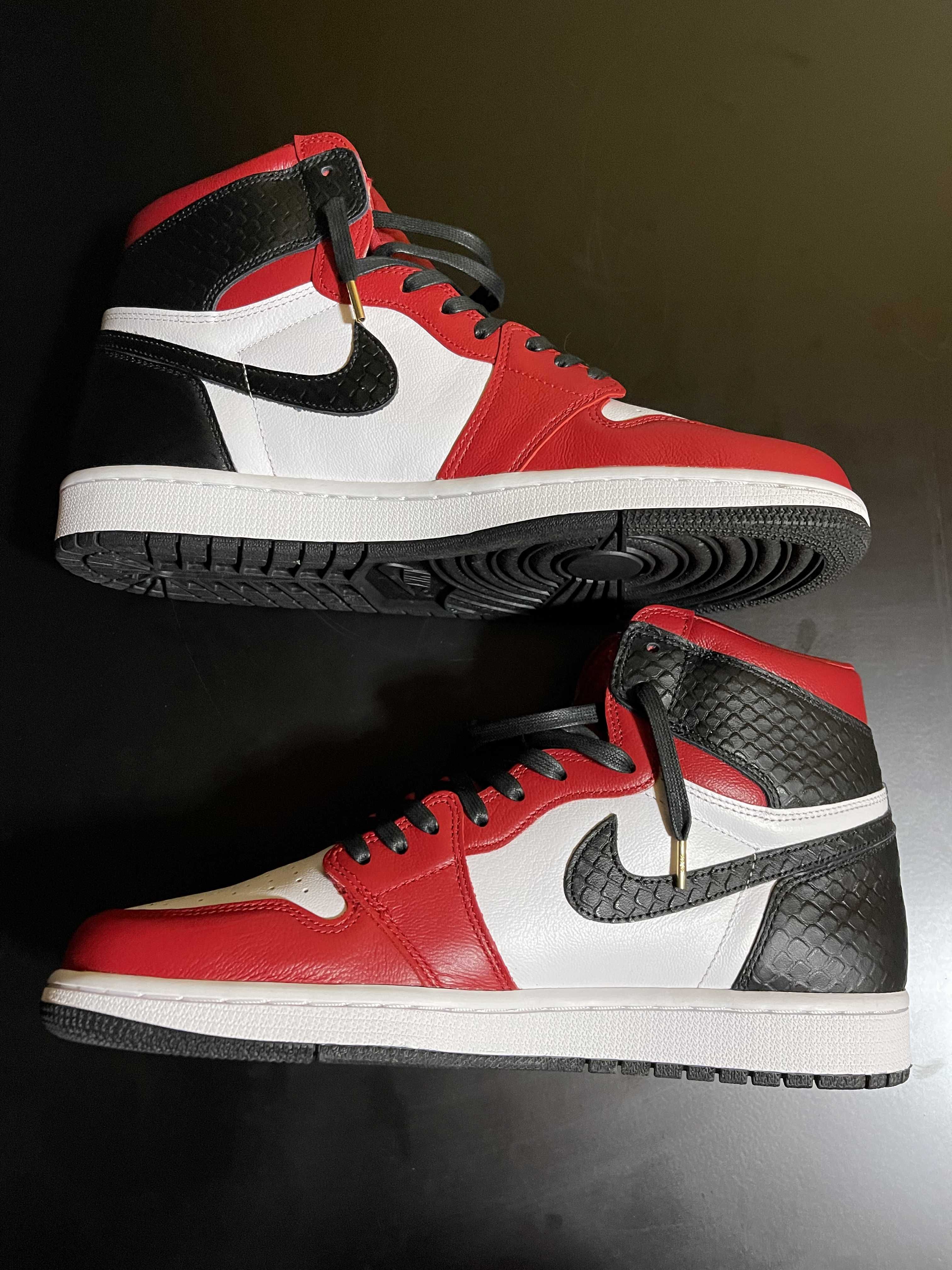 Nike Women's Air Jordan 1 High OG "Satin Red"