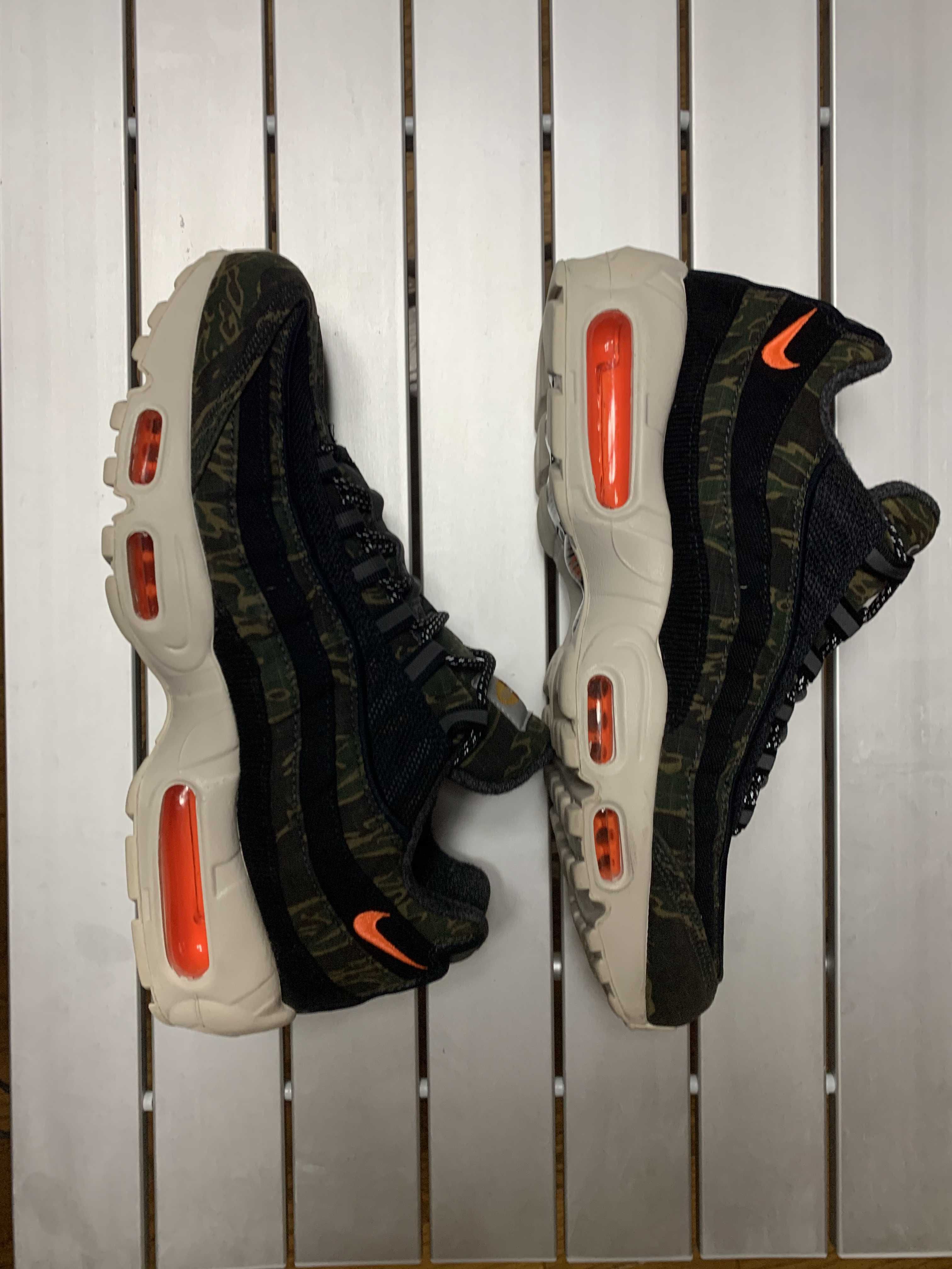 Carharte WIP × Nike Air Max 95 "Black/Sail/Total Orange"