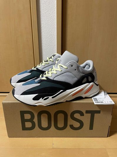 adidas YEEZY Boost 700 "Wave Runner"