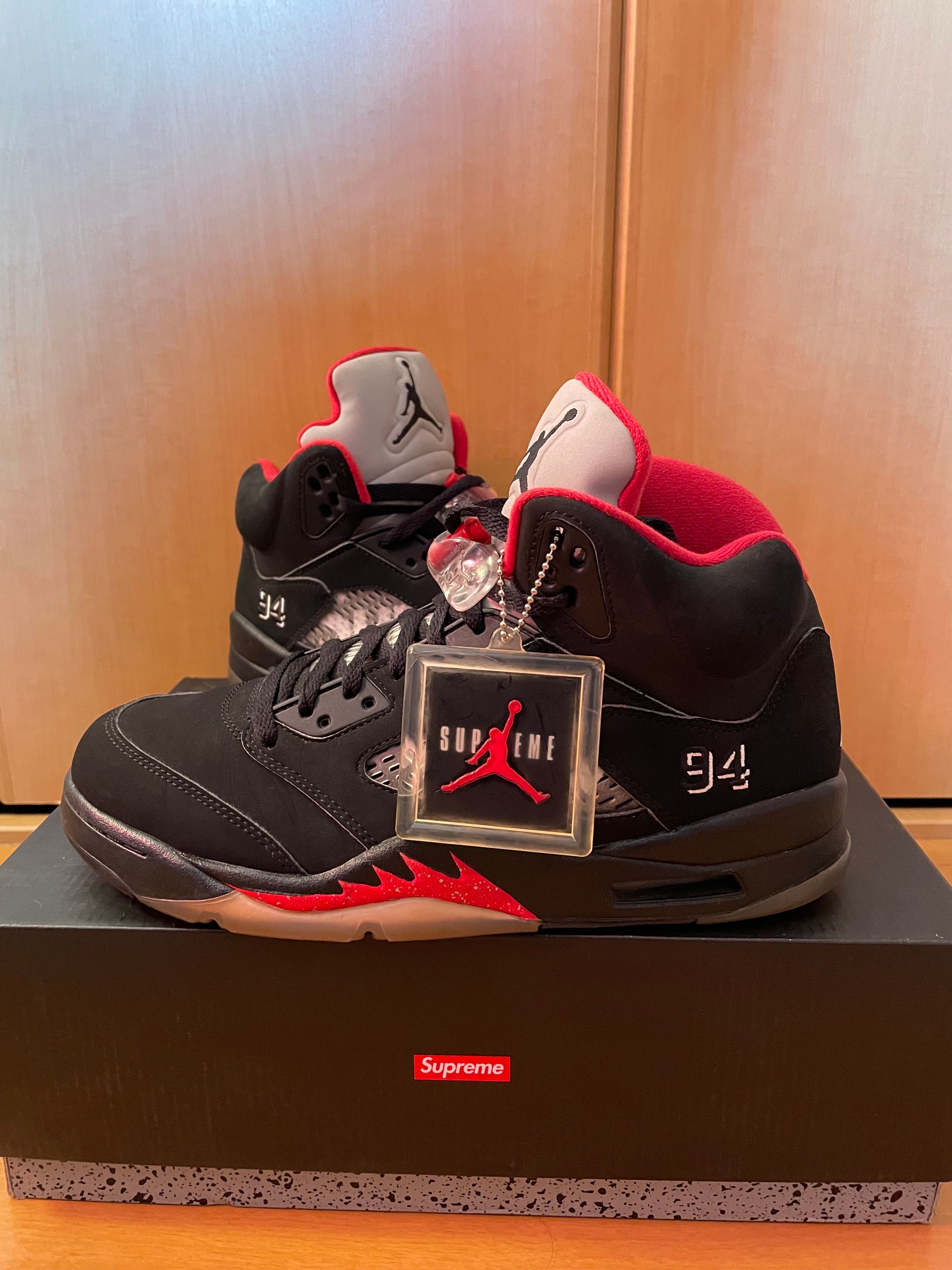 Supreme × Nike Air Jordan 5 Retro "Black"