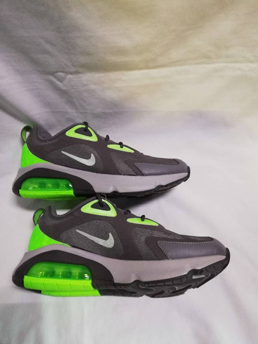 ナイキ エアマックス "ウィンター サンダー グレー エレクトリック グリーン"