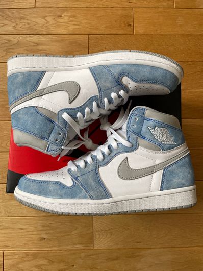 Nike Air Jordan 1 High OG "Hyper Royal"