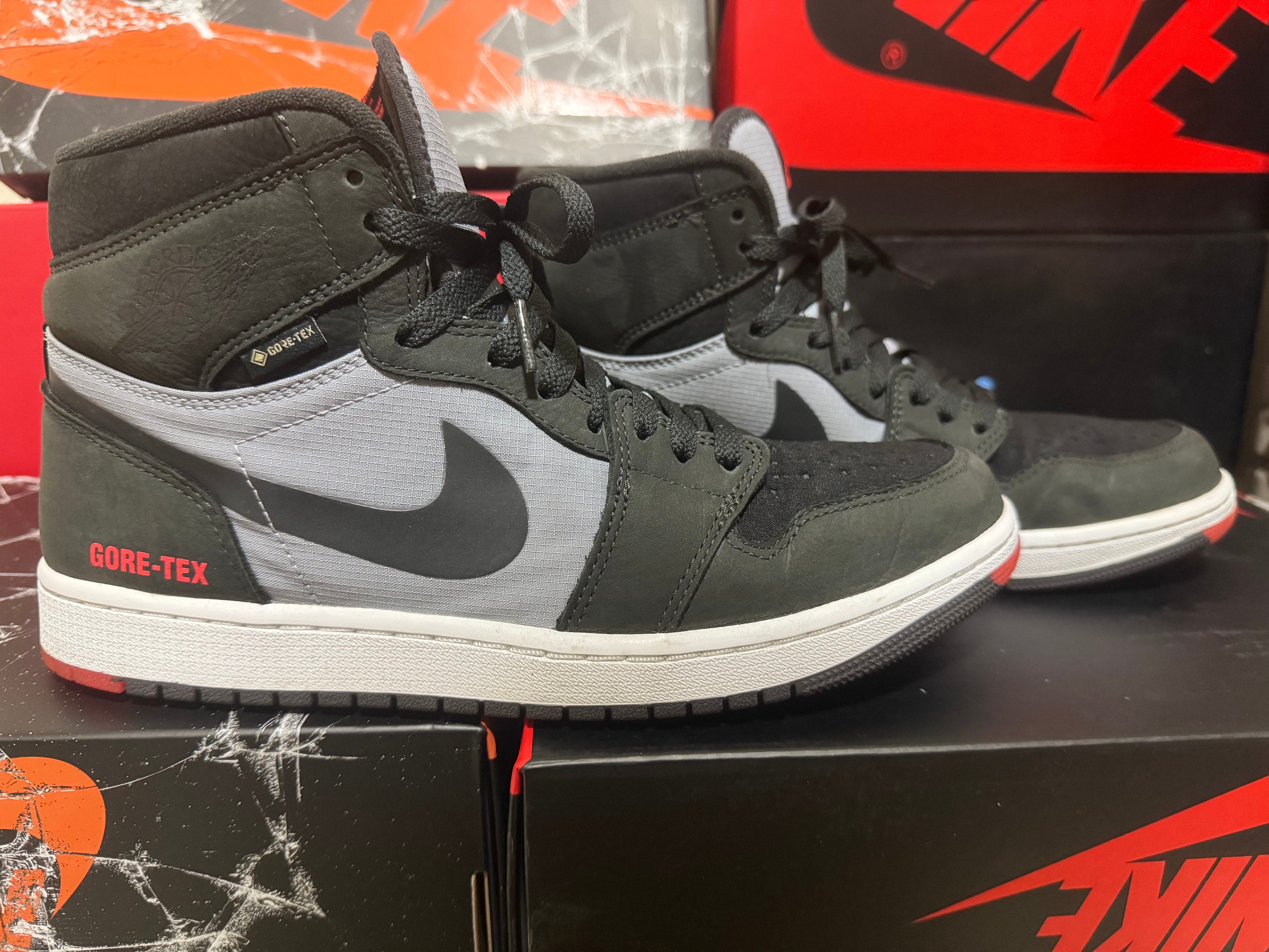 Nike Air Jordan 1 Element GORE-TEX "Black Cement"