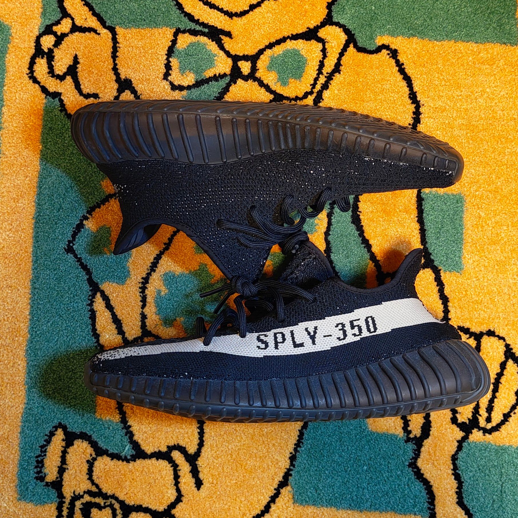 adidas YEEZY Boost 350 V2 "Oreo"