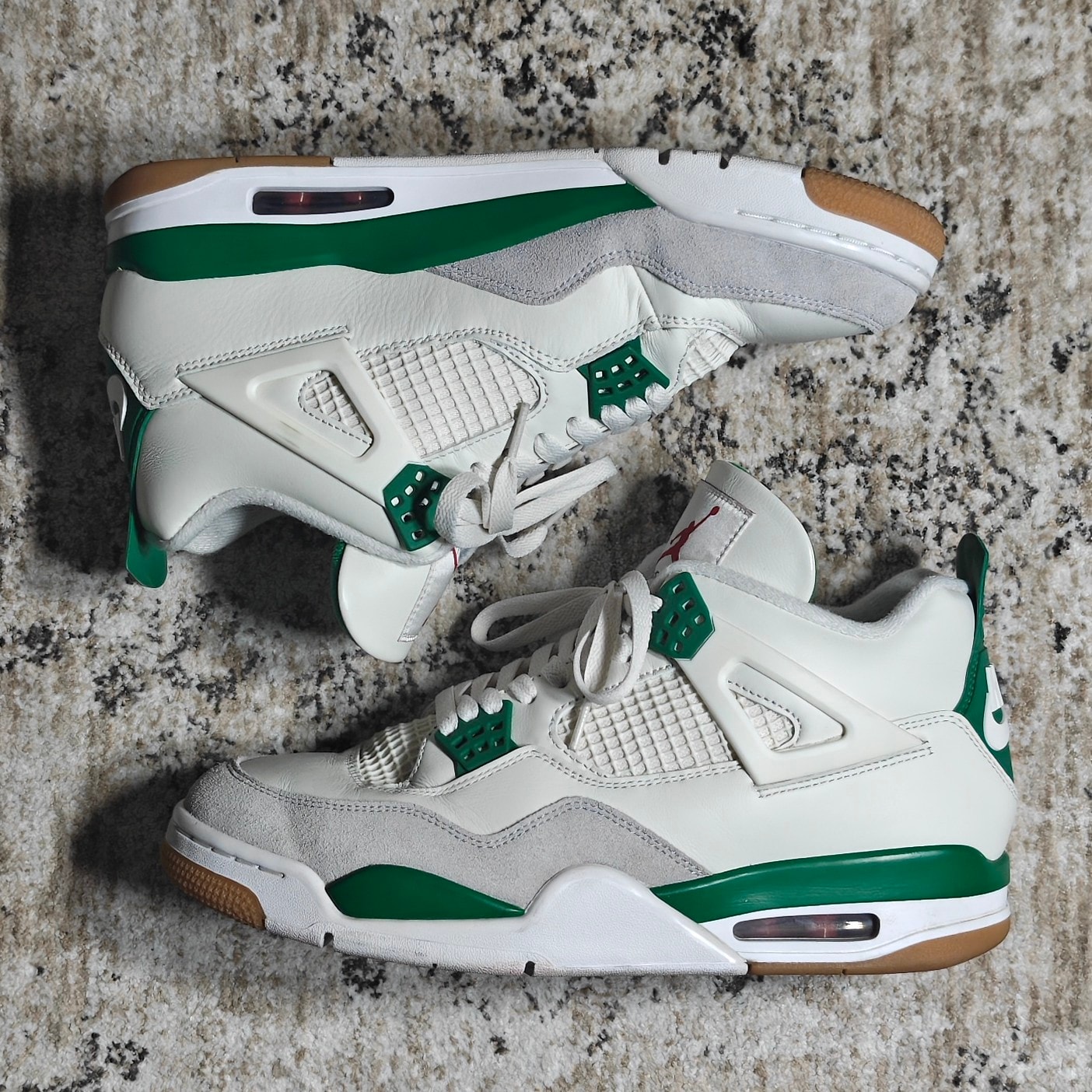 Nike SB × Air Jordan 4 Retro SP "Pine Green"