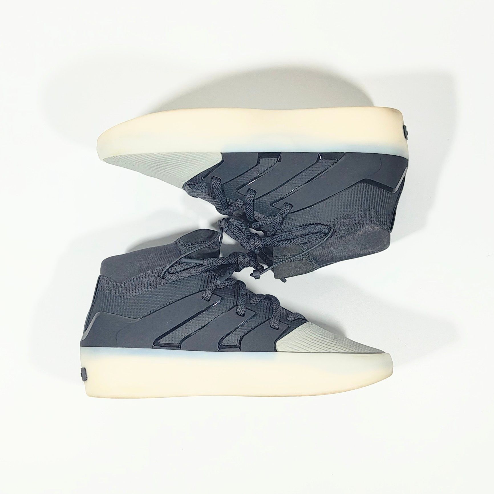 アディダス フィアオブゴッドアスレチックス 1 バスケットボール "カーボン/セサミ"