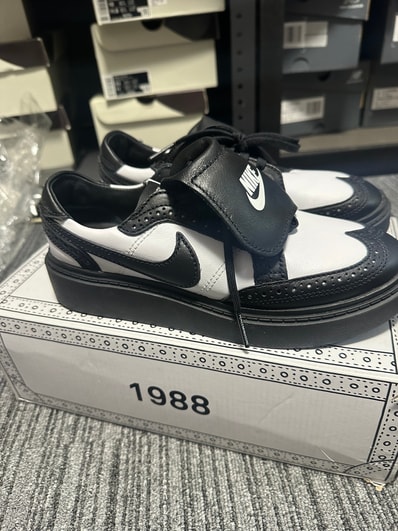 PEACEMINUSONE × Nike Kwondo 1 "Black and White" / G-DRAGON