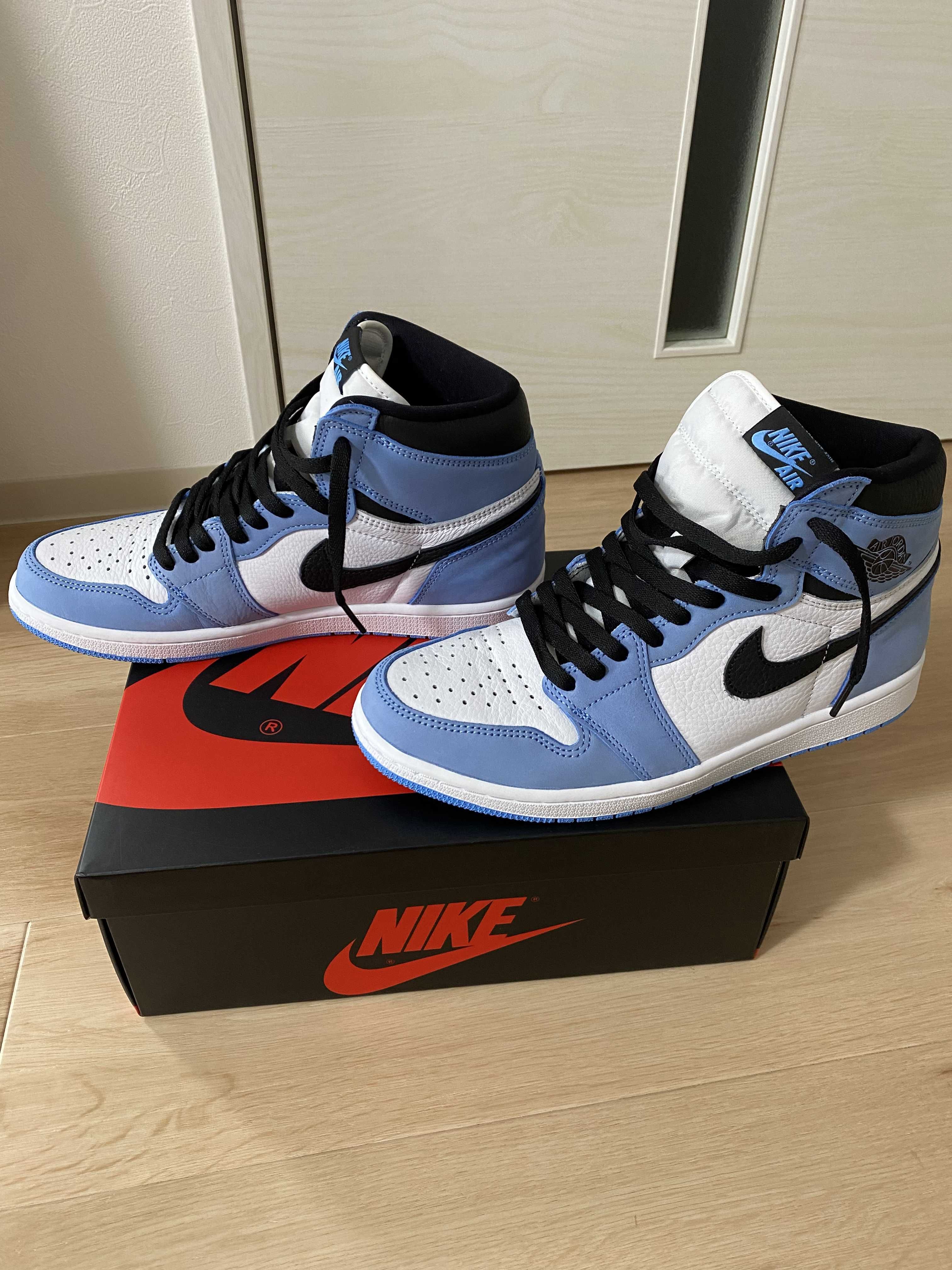 Nike Air Jordan 1 High OG "University Blue"