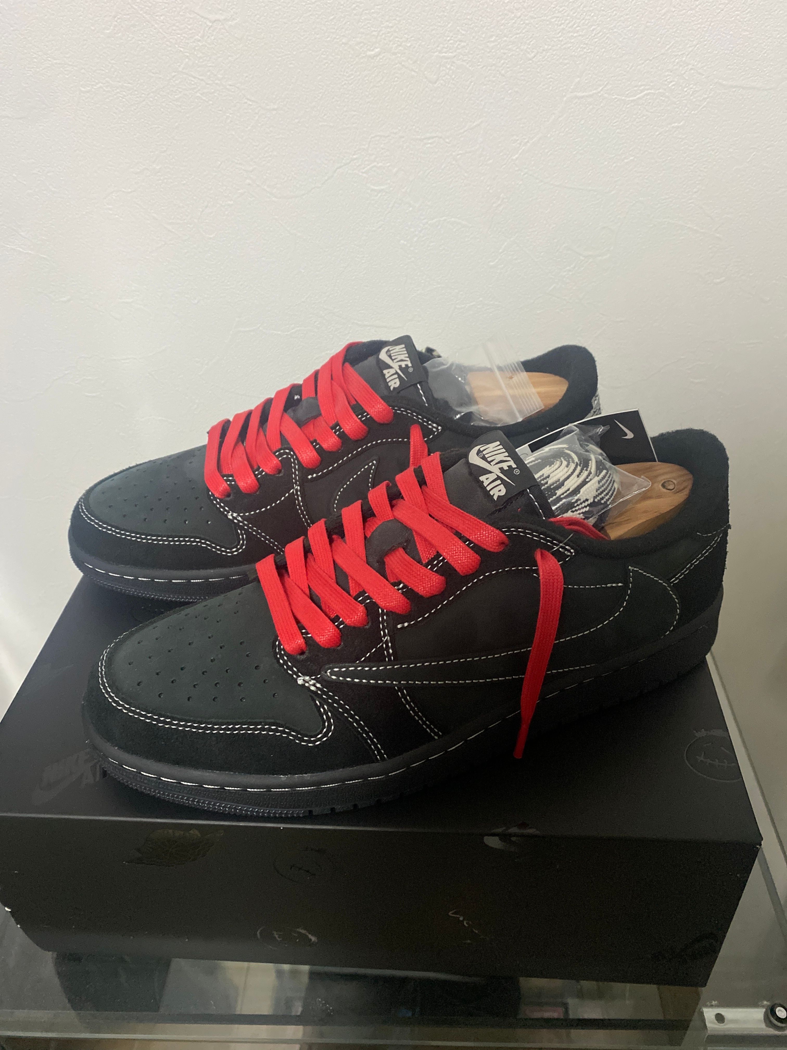 Travis Scott × Nike Air Jordan 1 Low OG SP "Black Phantom"