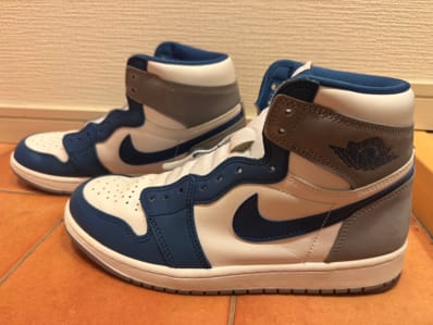 Nike Air Jordan 1 High OG "True Blue"