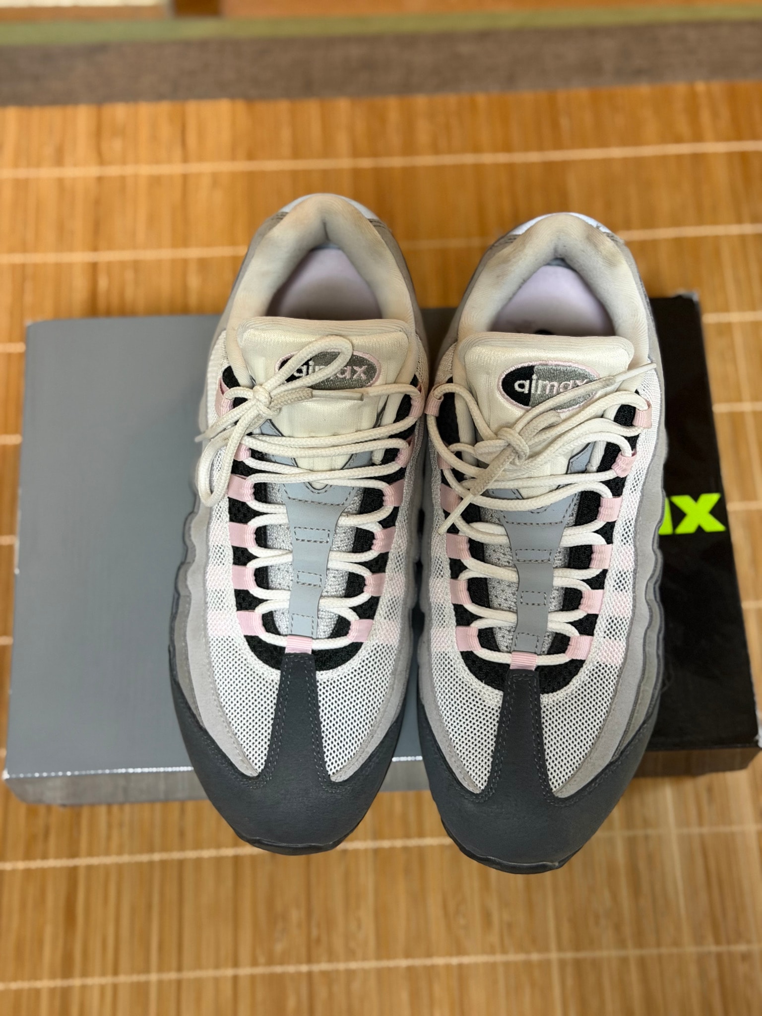 Nike Women's Air Max 95 OG Big Bubble "Medium Grey/Pink Foam"