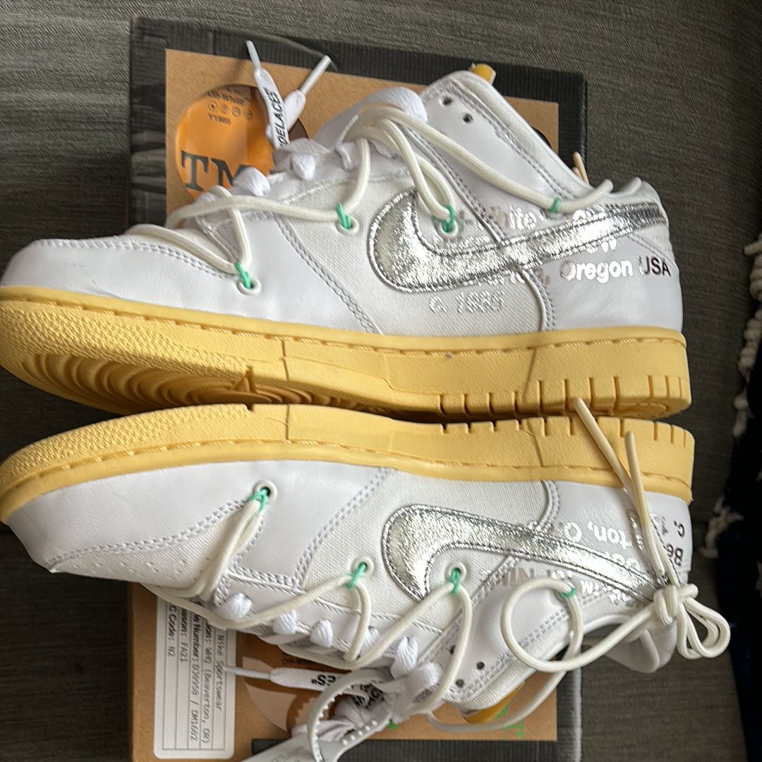 Off-White × Nike Dunk Low 1 of 50 "Lot.1"