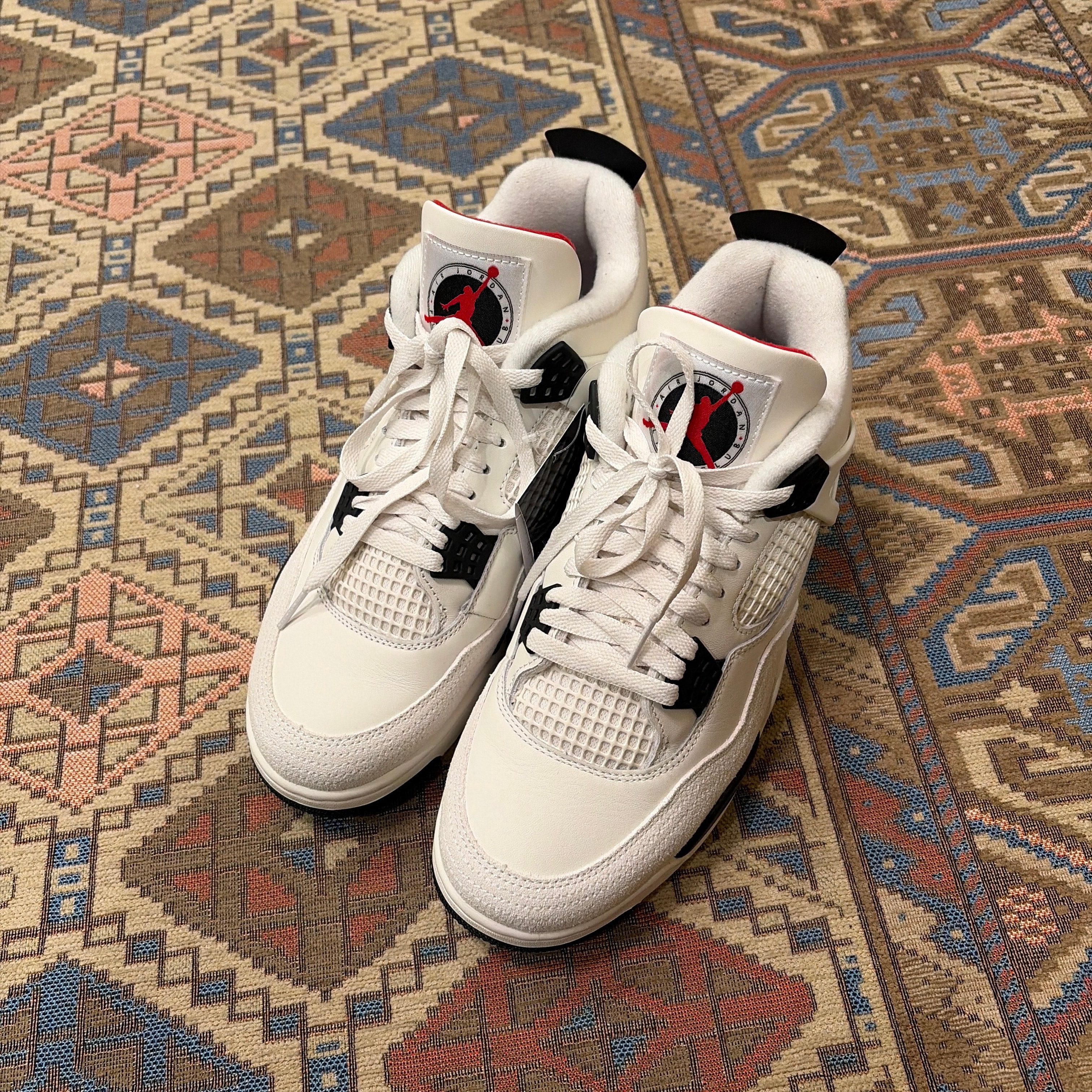 Nike Air Jordan 4 "Flight Club"