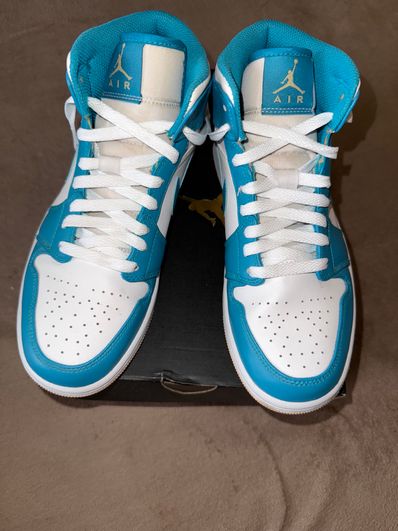 Nike Air Jordan 1 Mid "Aquatone"
