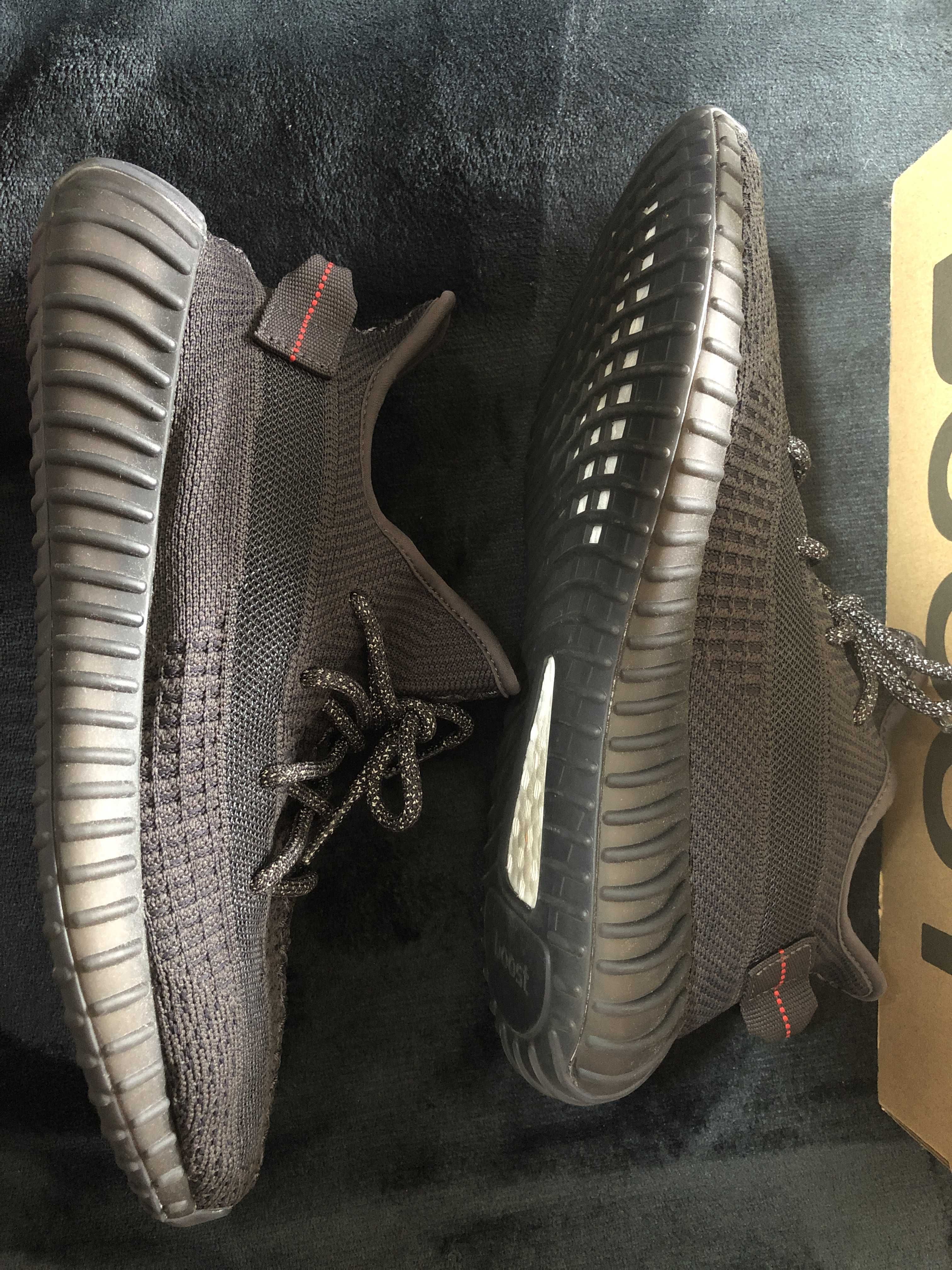 adidas YEEZY Boost 350 V2 "Black"