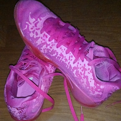 Nike Jordan Zion 3 "Triple Pink"