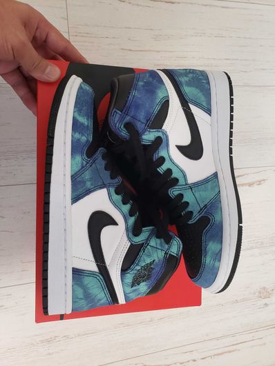 Nike Women's Air Jordan 1 High OG "Tie-Dye"