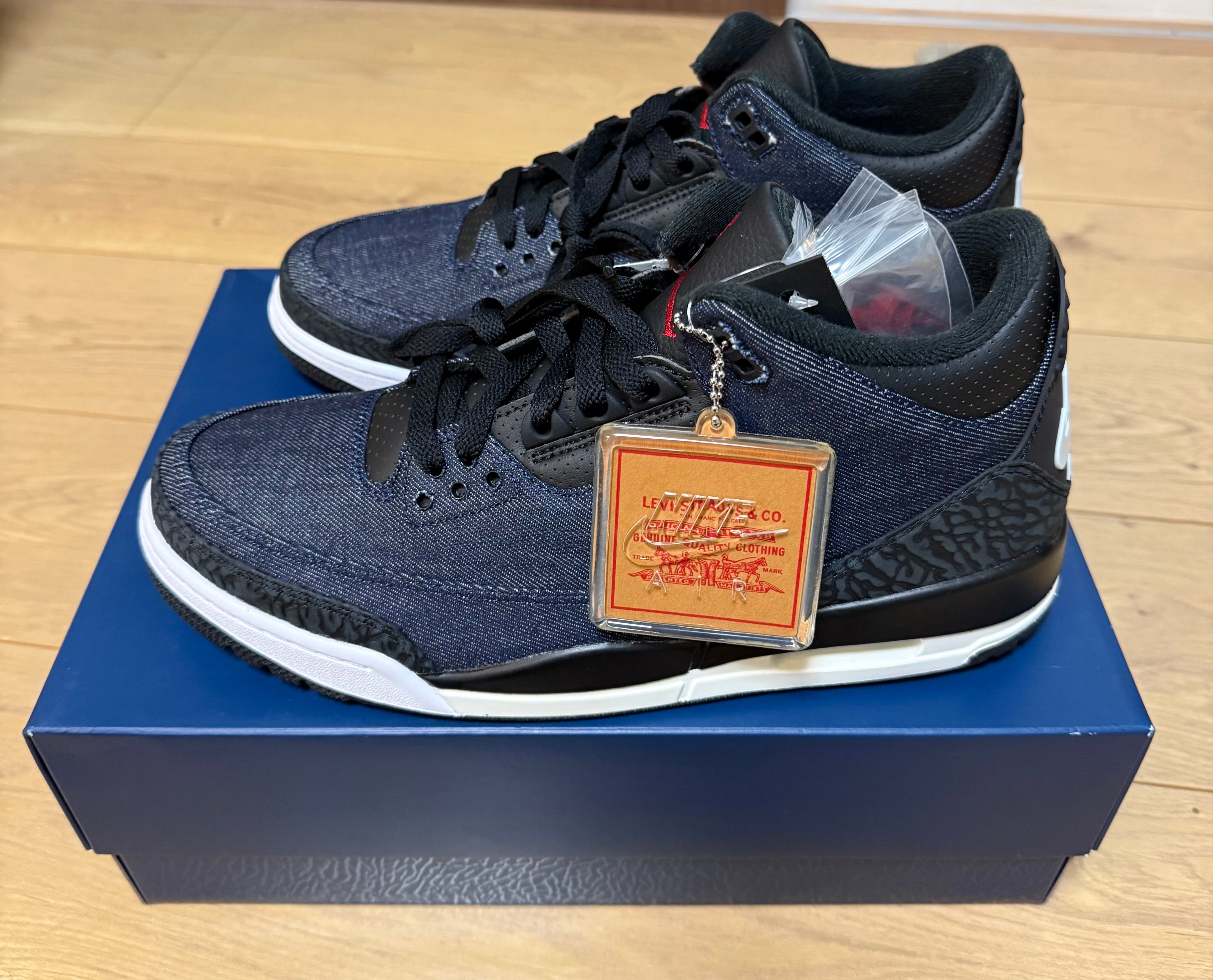 Levi’s × Nike Air Jordan 3 Retro SP "Indigo and Gym Red" (LEVI'S Tab)
