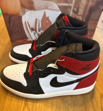 Nike Air Jordan 1 Retro High OG "Black Toe Reimagined"