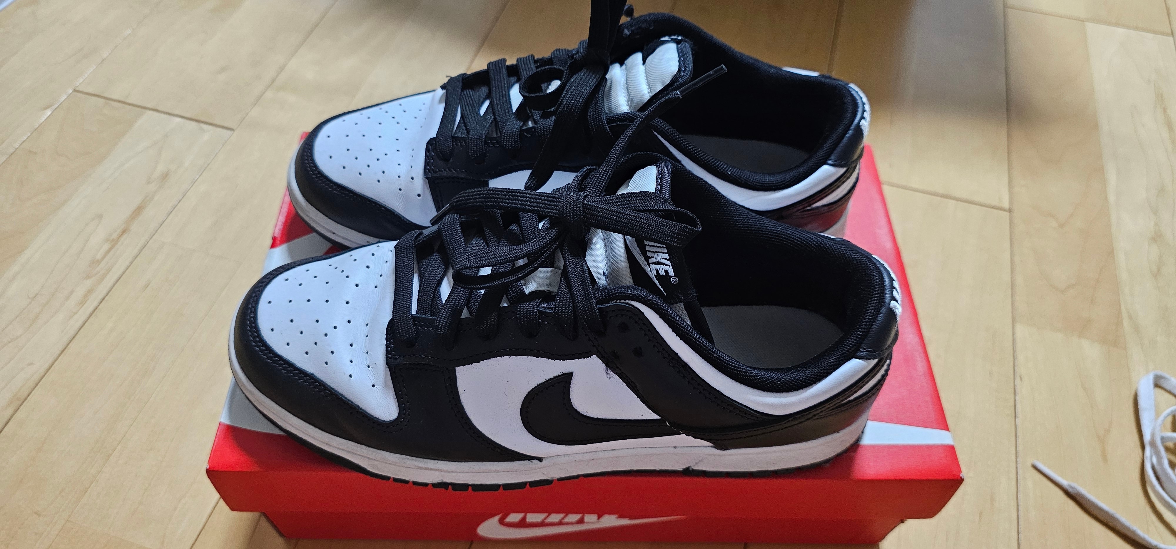 NIKE WMNS Dunk Low panda 23.5cm ダンク パンダ 【公式通販】 23.5cm