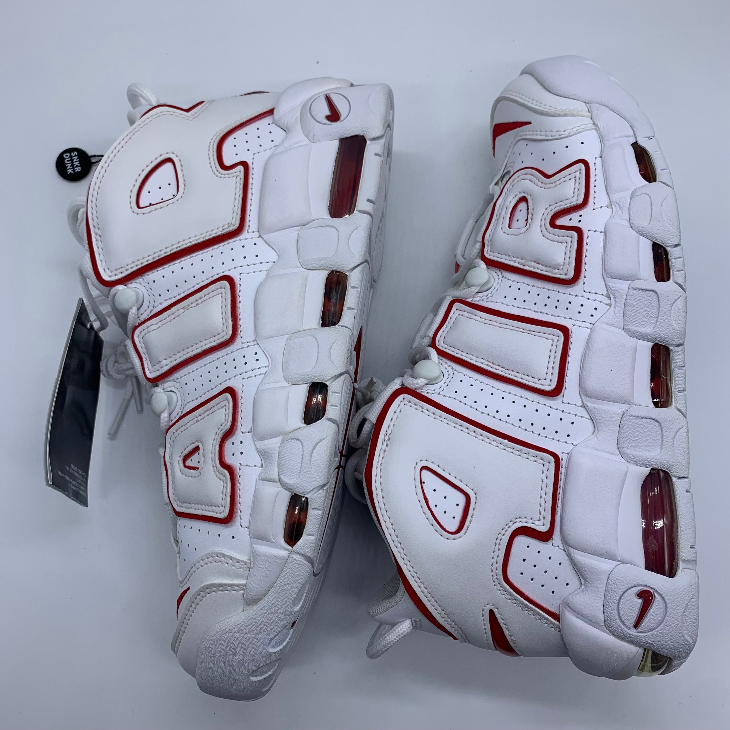 NIKE AIR MORE UPTEMPO "WHITE/VARSITY RED" (2021)