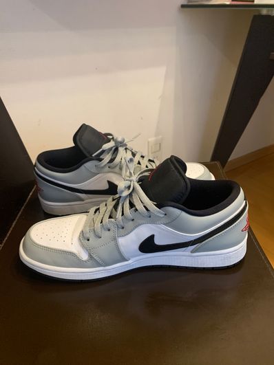 NIKE AIR JORDAN 1 LOW "LIGHT SMOKE GREY"