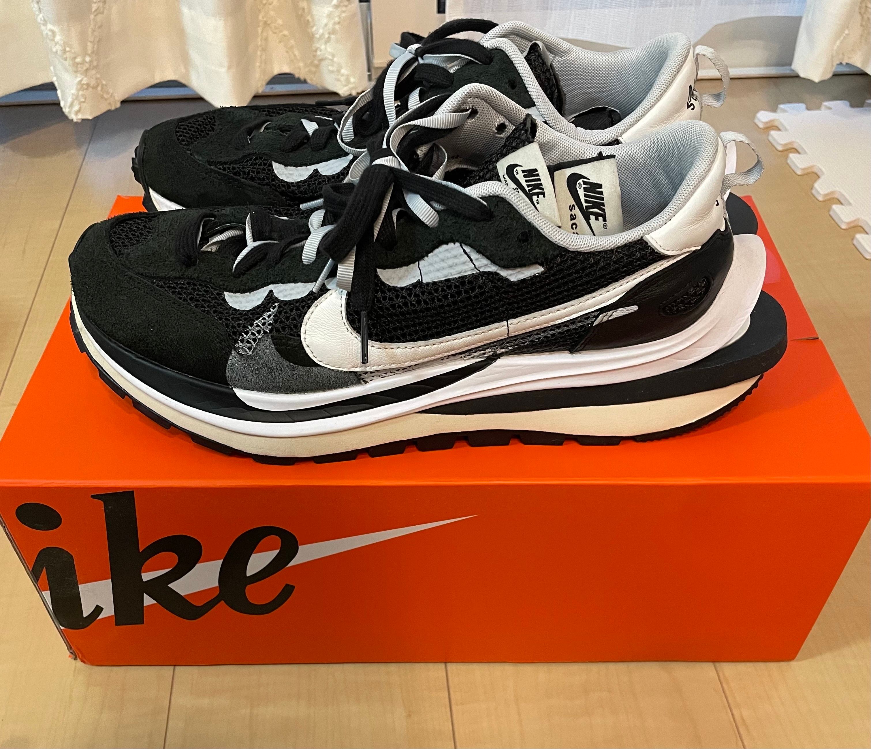 sacai × Nike Vapor Waffle "Black and White"