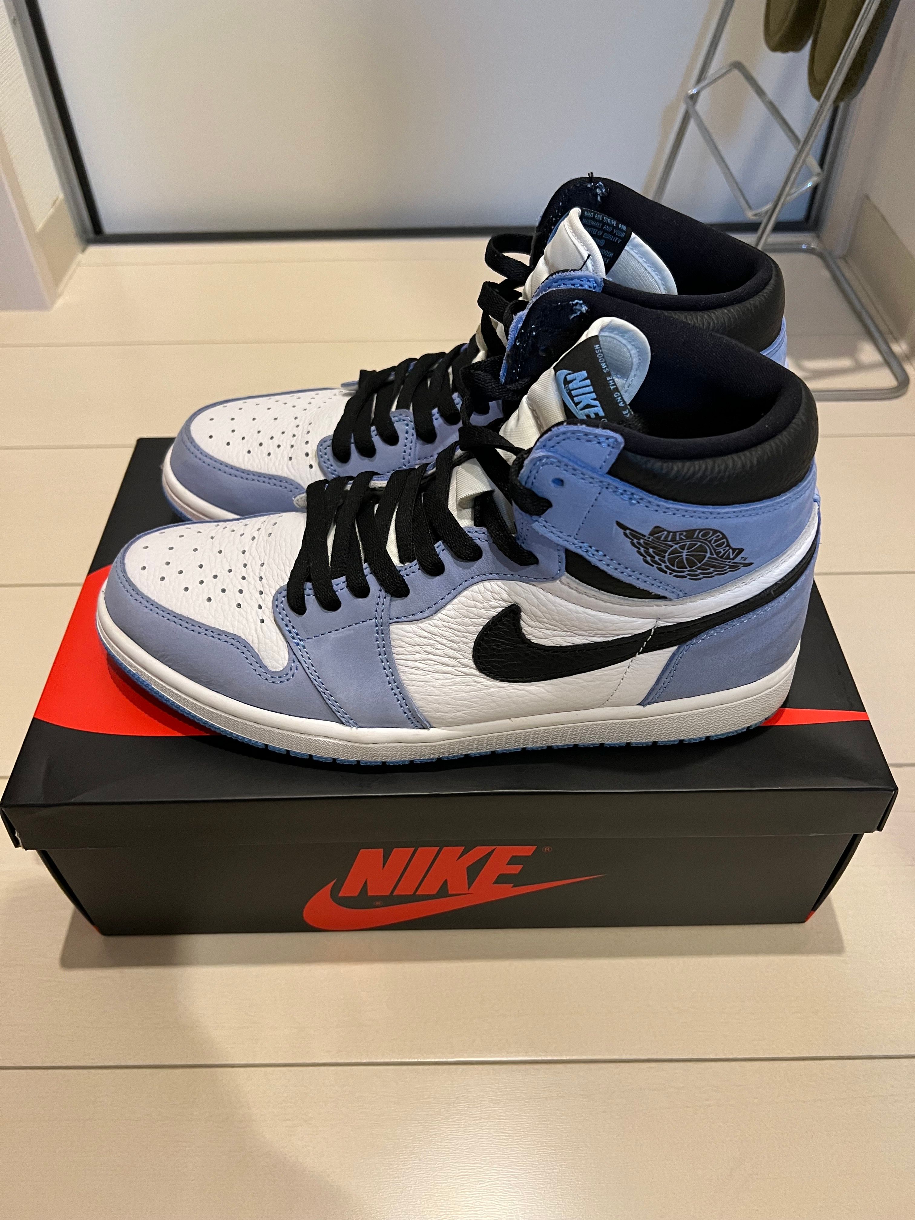 Nike Air Jordan 1 High OG "University Blue"