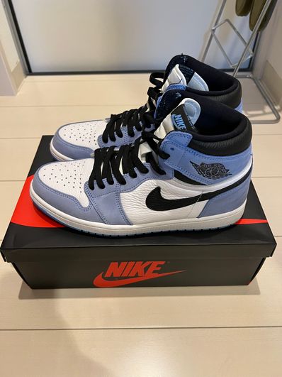 Nike Air Jordan 1 High OG "University Blue"