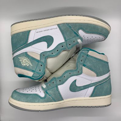 Nike Air Jordan 1 Retro High OG "Turbo Green"