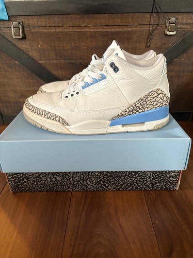 Nike Air Jordan 3 Retro "UNC" (2020)