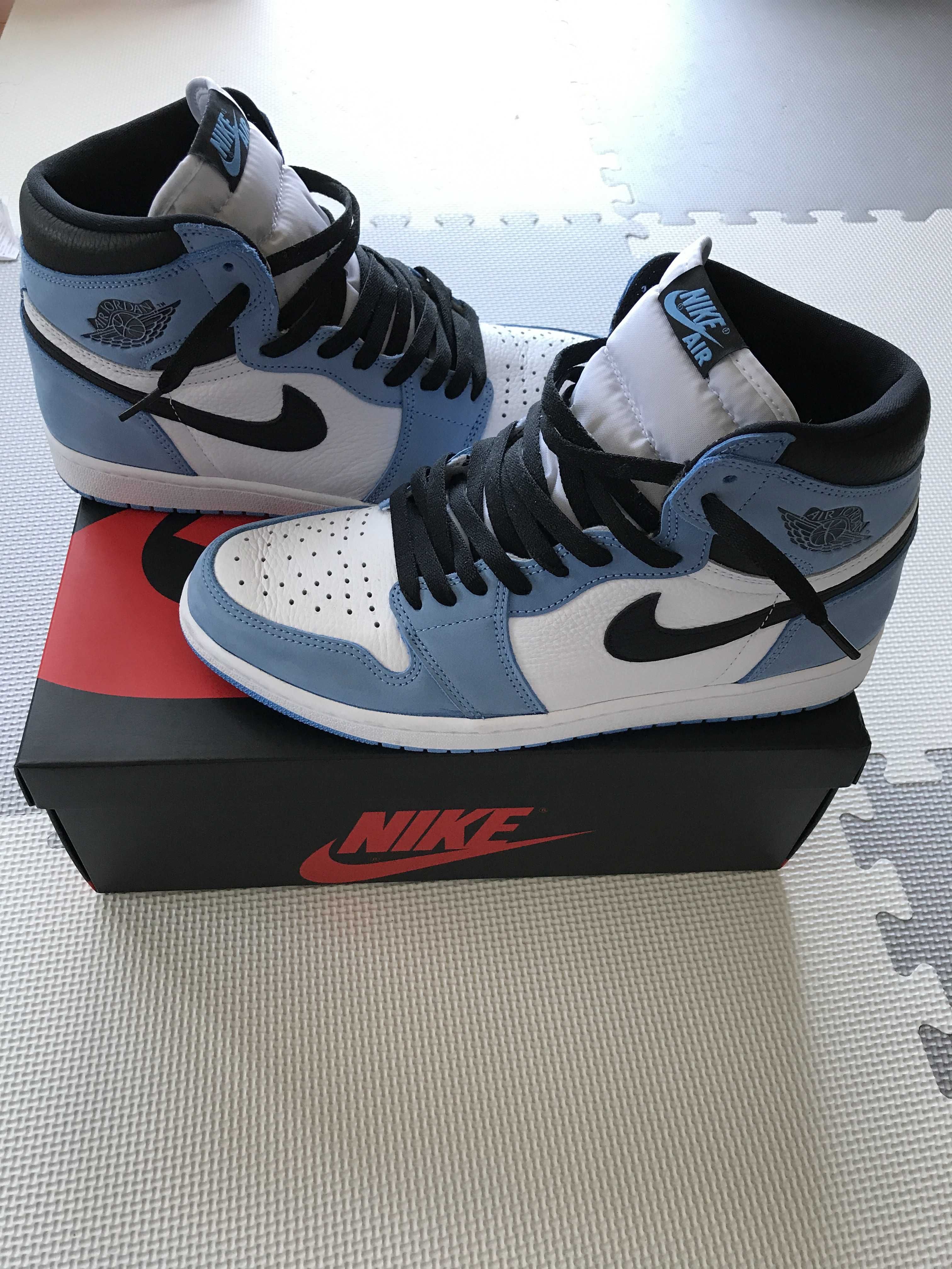 Nike Air Jordan 1 High OG "University Blue"