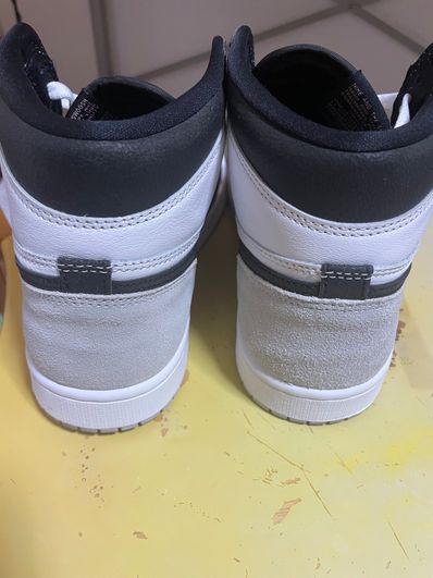 Nike Air Jordan 1 High OG "Bleached Coral"