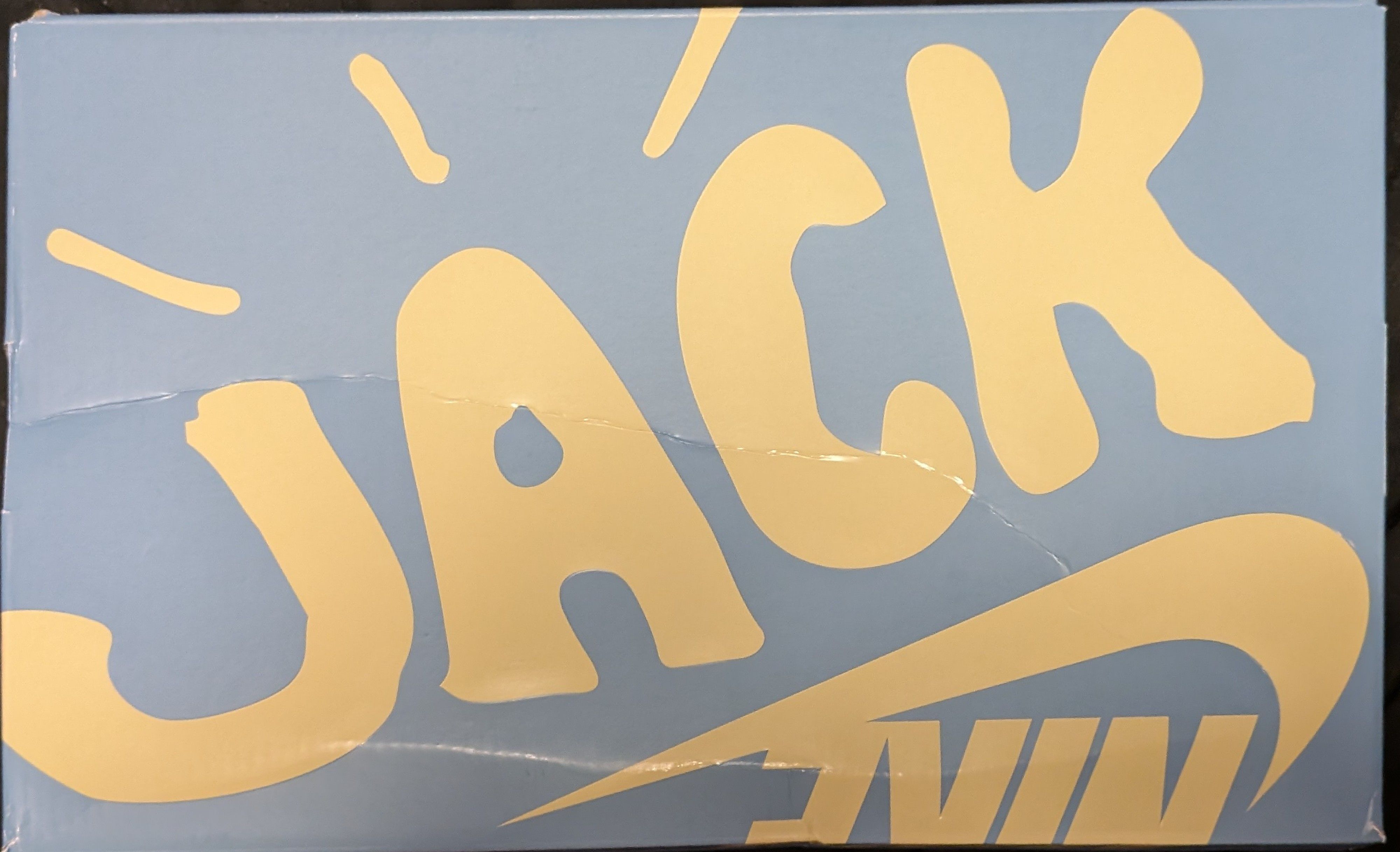 Travis Scott × Nike Zoom Field Jaxx "Pale Ivory and Leche Blue"