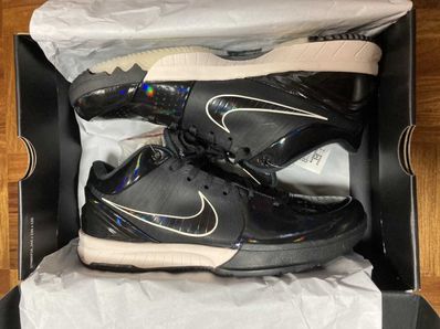 UNDEFEATED × Nike Kobe 4 Protro "Black Mamba"