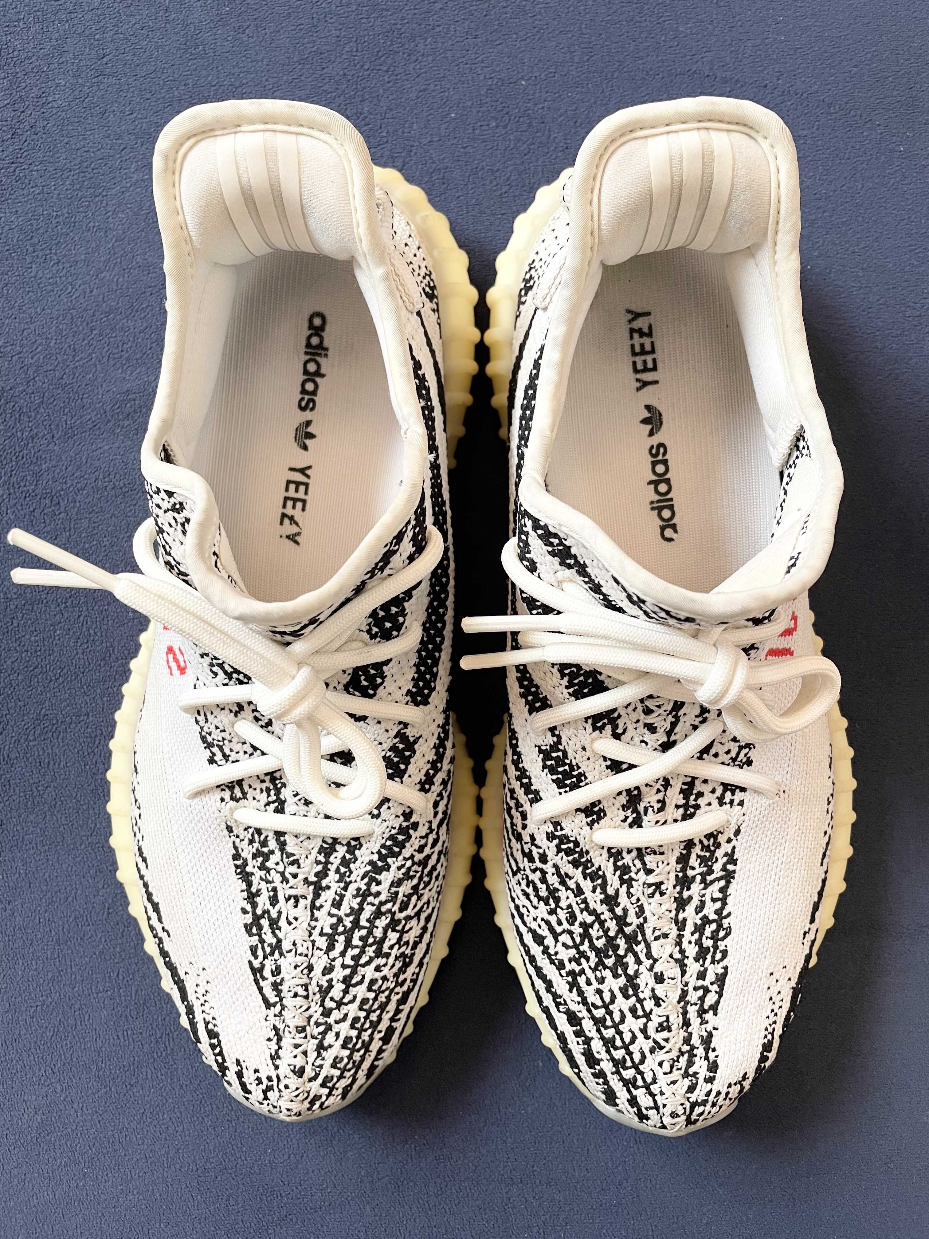 adidas YEEZY Boost 350 V2 "Zebra"