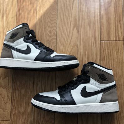Nike GS Air Jordan 1 High OG "Sail/Dark Mocha/Black"