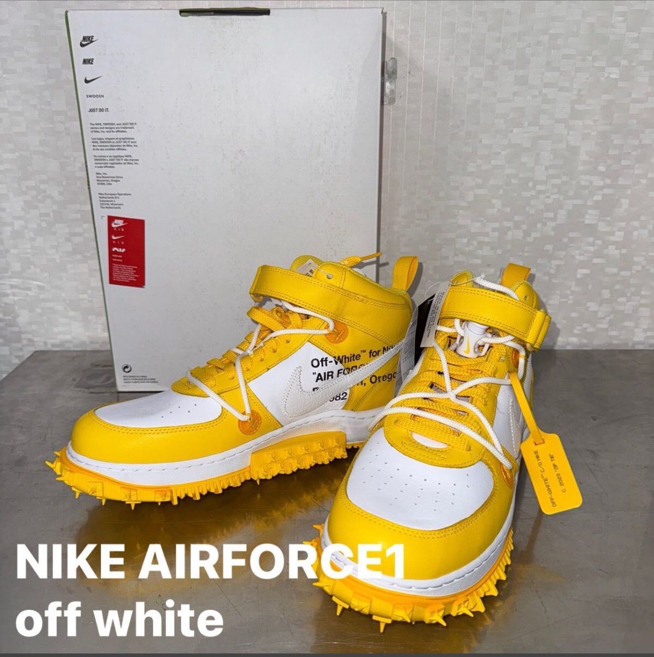Off-White × Nike Air Force 1 Mid SP LTHR "White and Varsity Maize"
