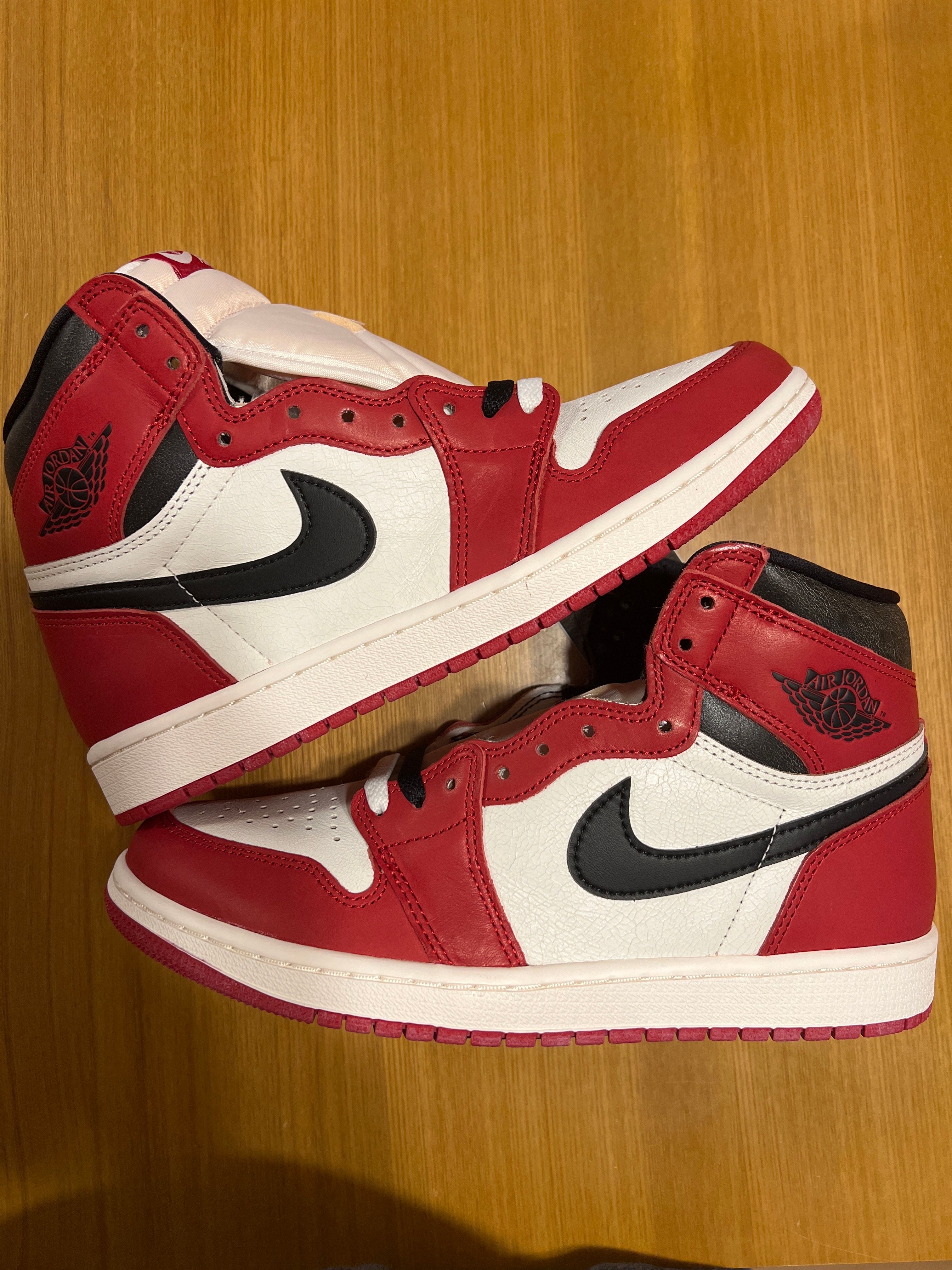 Nike Air Jordan 1 High OG "Lost & Found/Chicago"