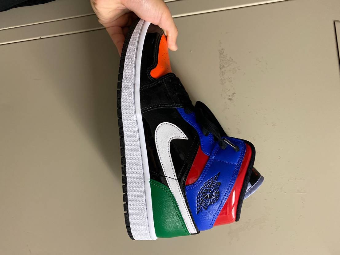 NIKE Women's AIR JORDAN 1 MID "PATENT BLEND"