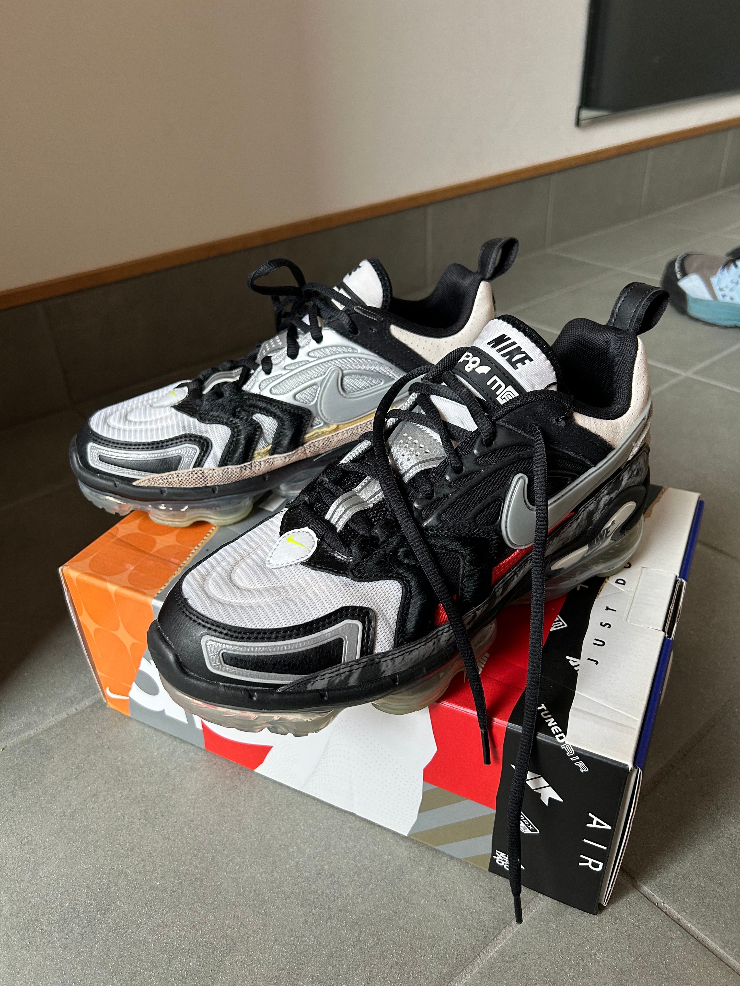 Nike Air Vapormax EVO "What The"