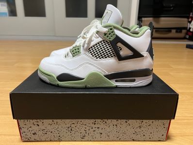 Nike Women's Air Jordan 4 "Oil Green"